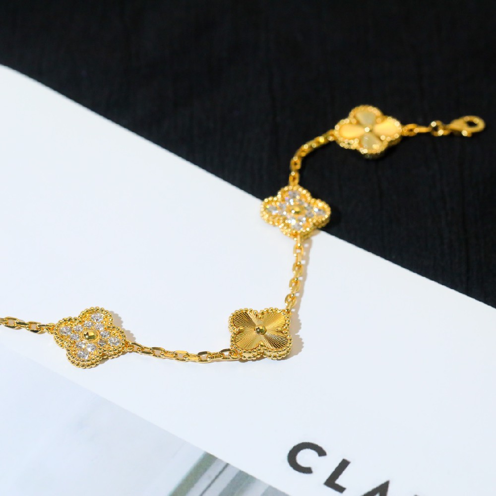 Crystal & Diamond Clover Bracelet