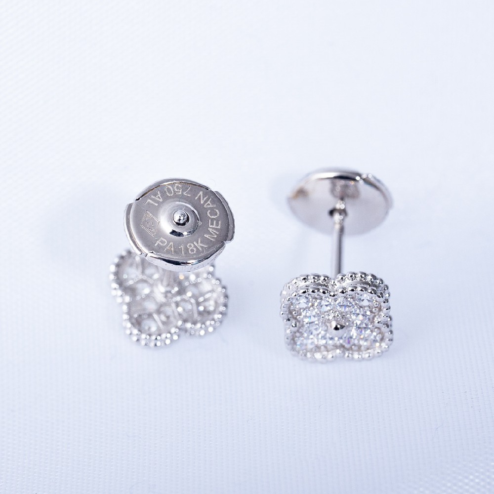 Vintage Alhambra Earring
