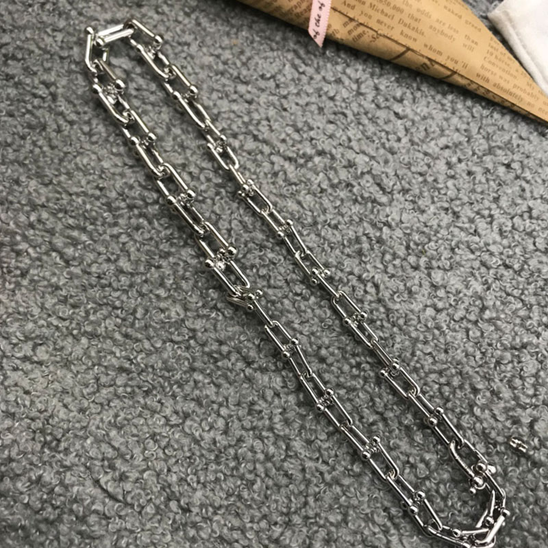TI- N023 NECKLACE