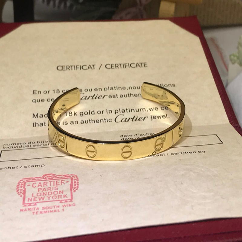 CA-B001 Bracelets
