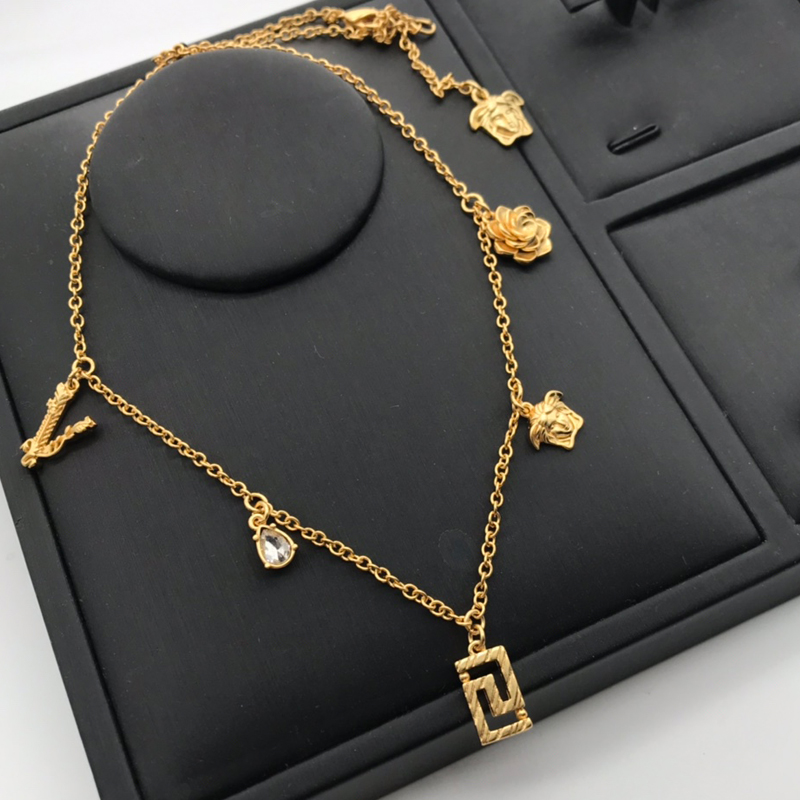 VE-N002 Necklace