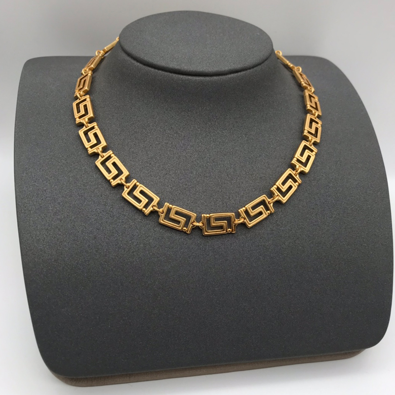 VE-N008 Necklace