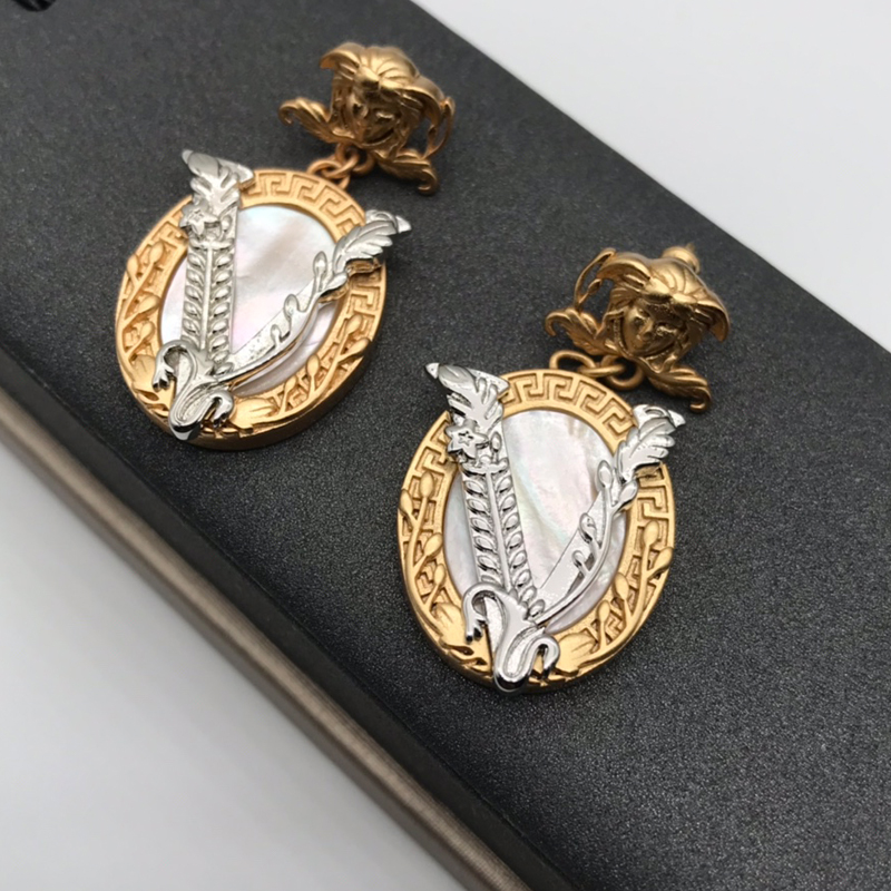 VE-E026 Earring