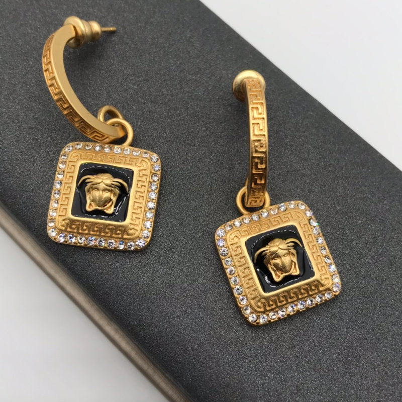 VE-E031 Earring