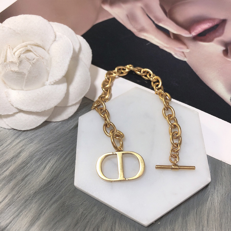 DI-B036 BRACELETS
