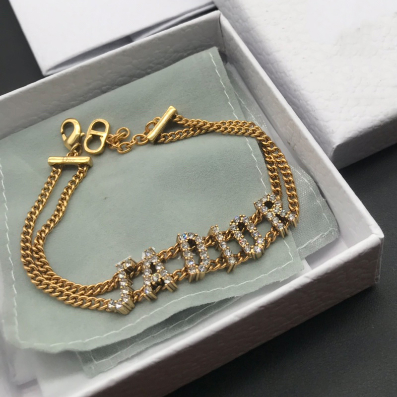 DI-B037 BRACELETS