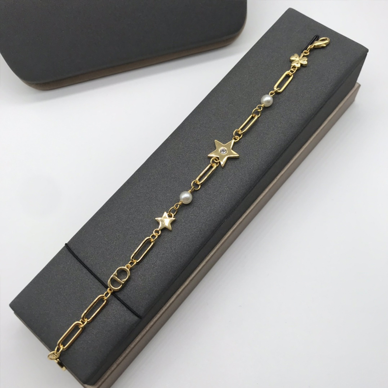 DI-B038 BRACELETS