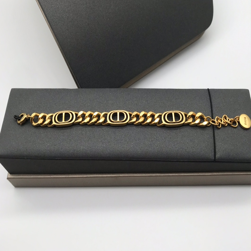 DI-B065 BRACELETS