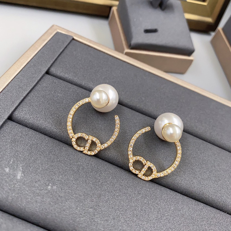 DI-E025 EARRING