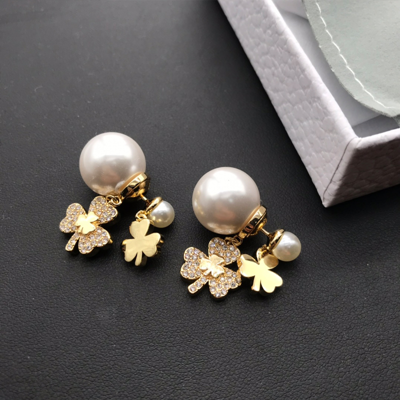 DI-E039 EARRING