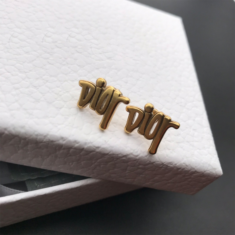 DI-E040 EARRING