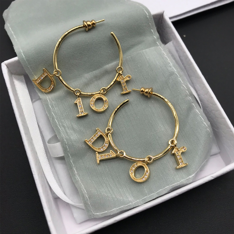 DI-E042 EARRING