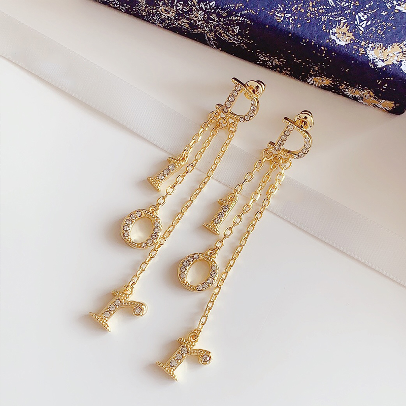 DI-E046 EARRING
