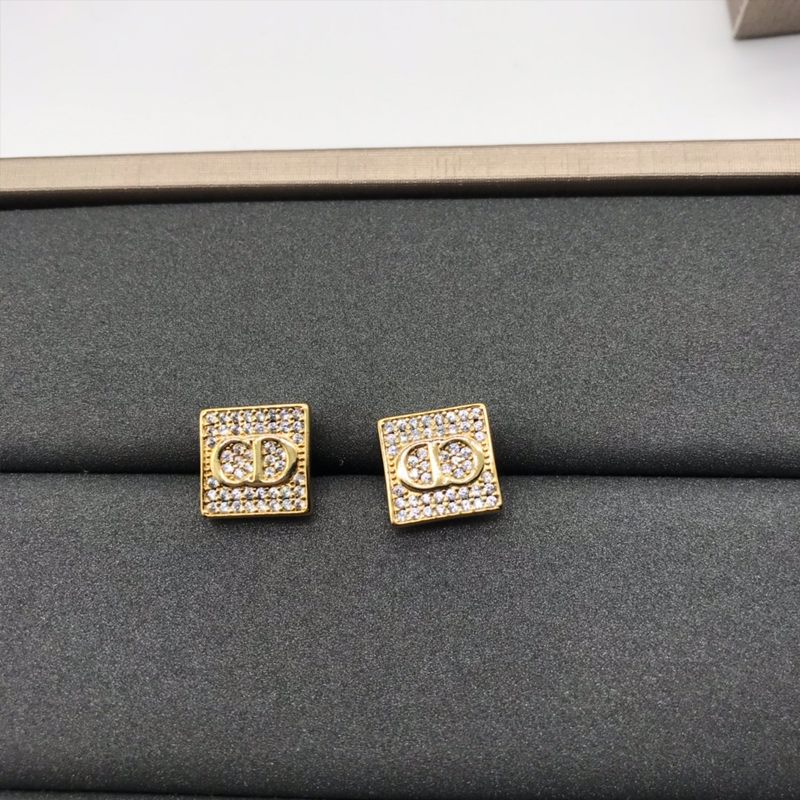 DI-E055 EARRING