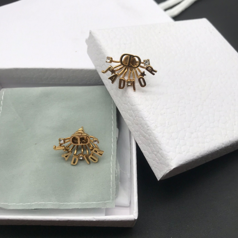 DI-E066 EARRING