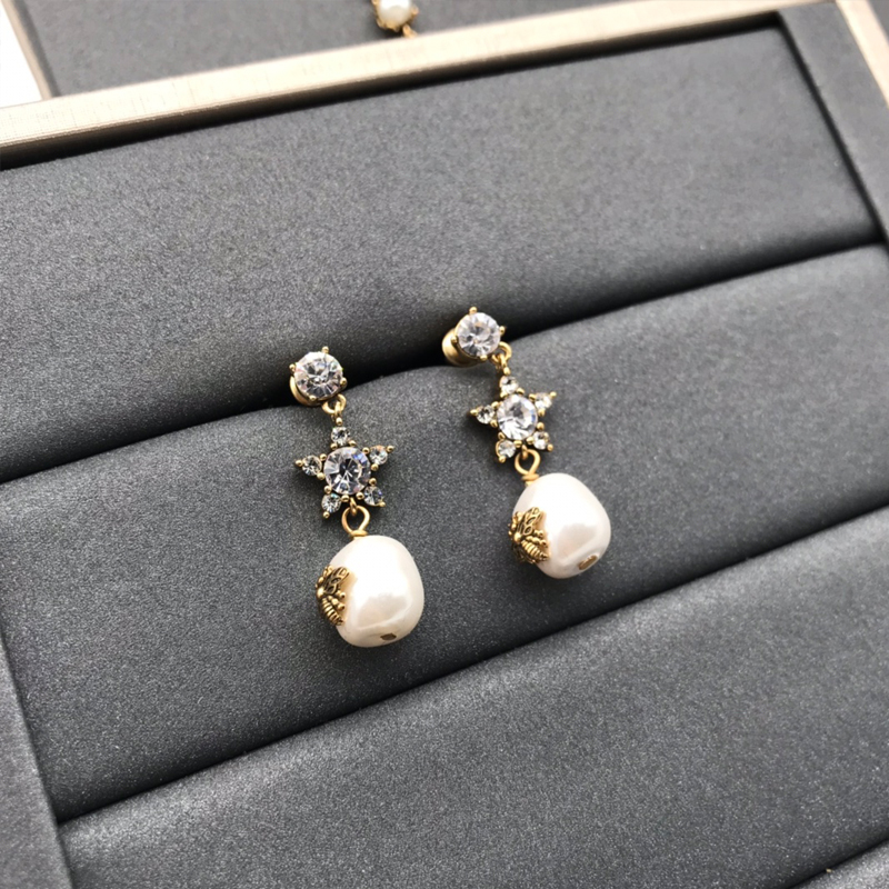 DI-E109 EARRING