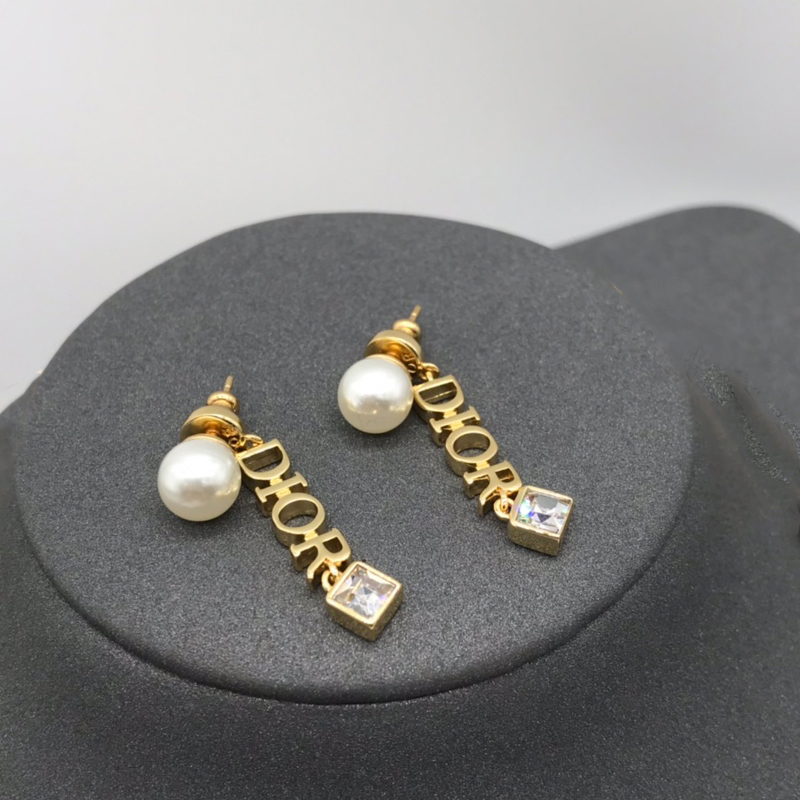DI-E113 EARRING