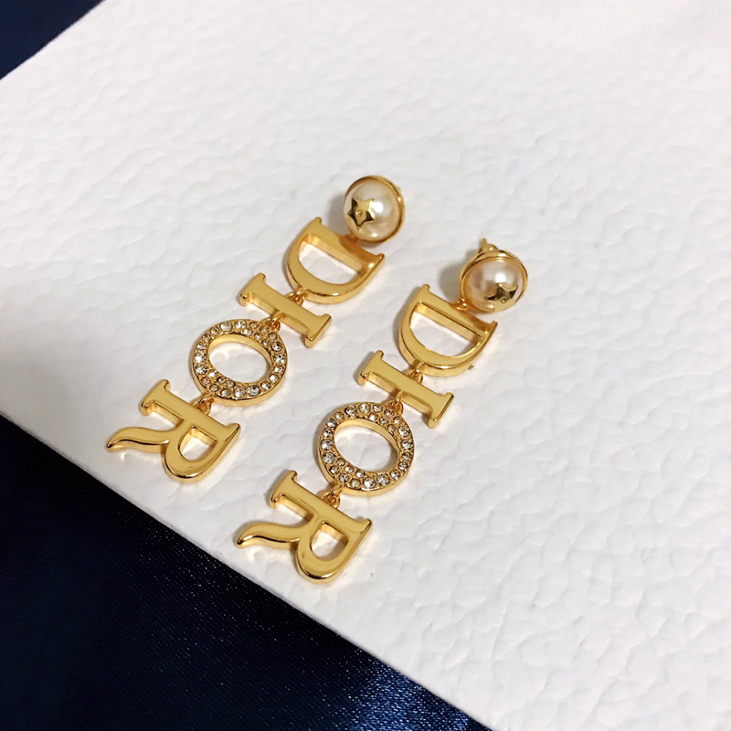 DI-E123 EARRING