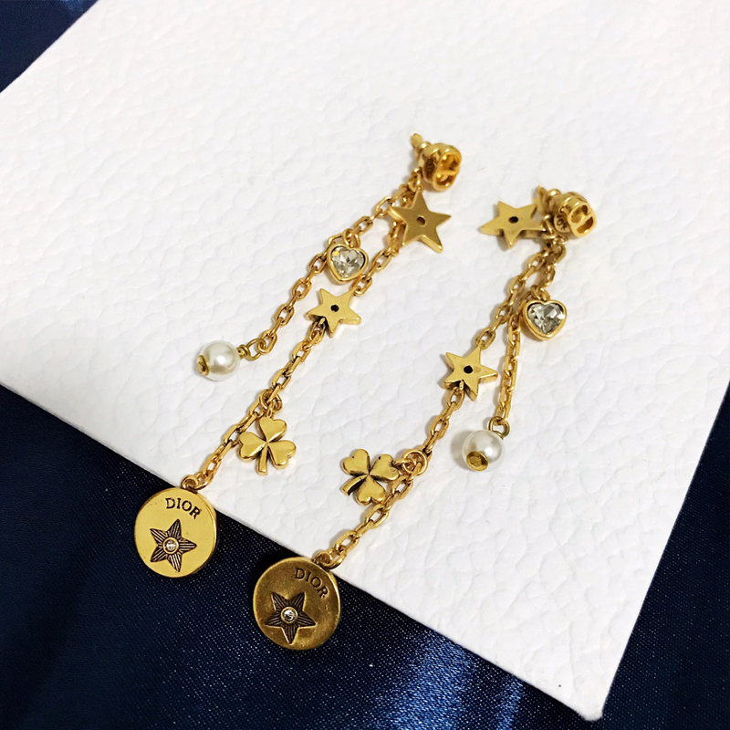 DI-E138 EARRING