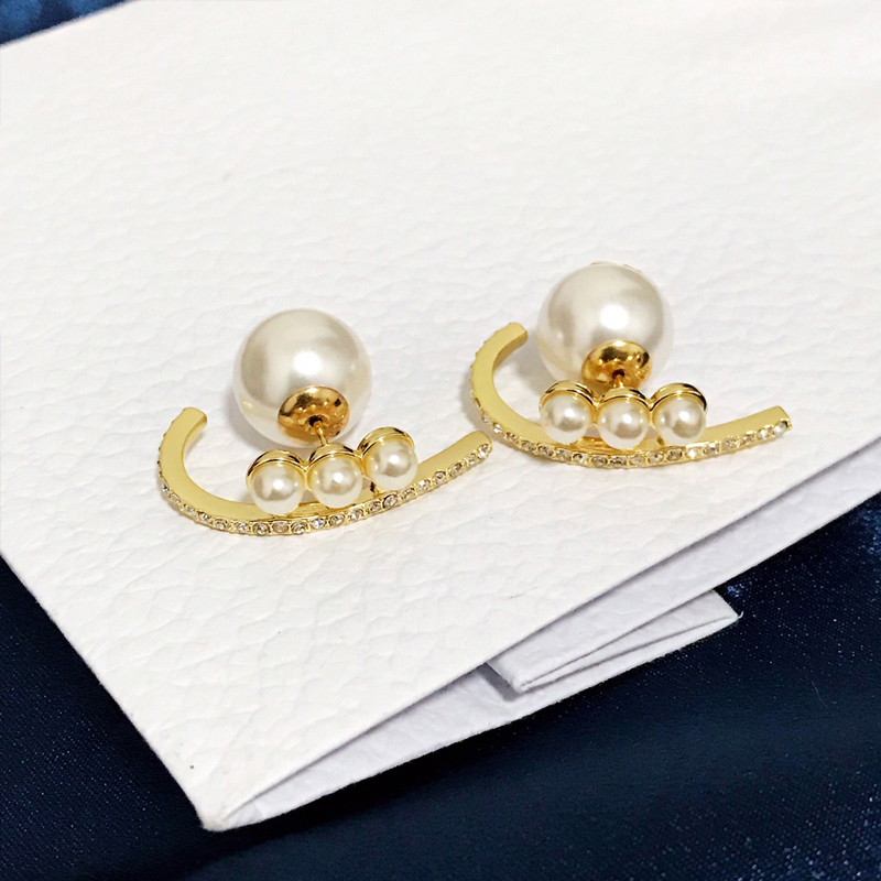 DI-E145 EARRING