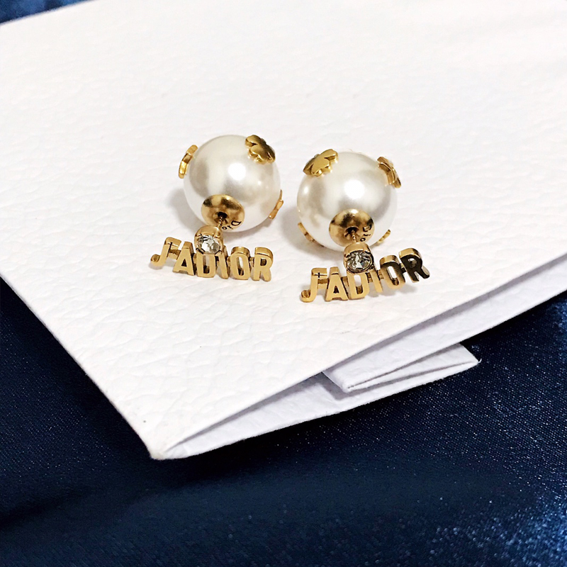 DI-E146 EARRING