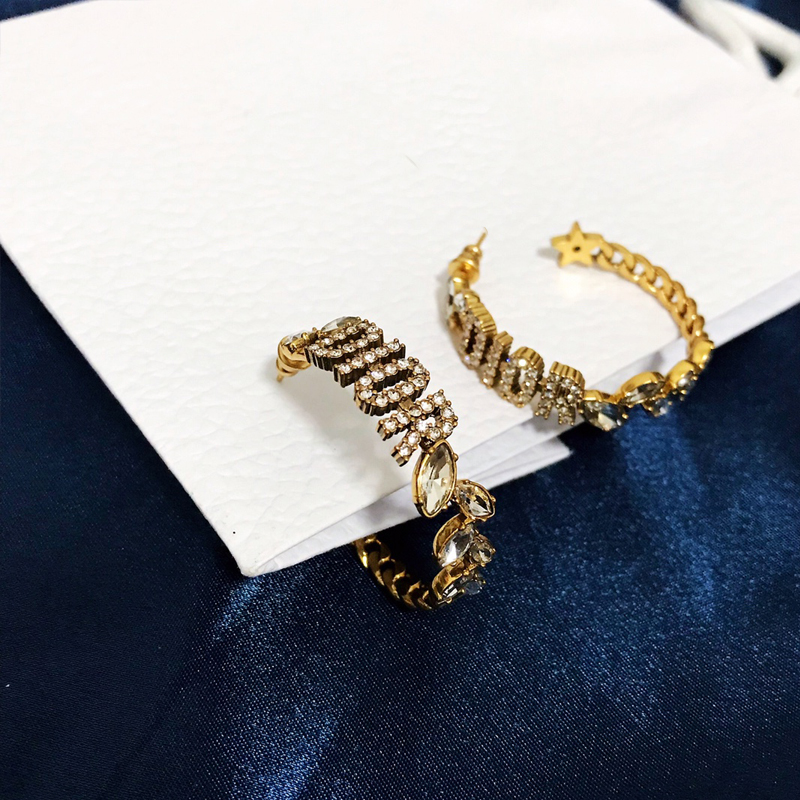 DI-E160 EARRING