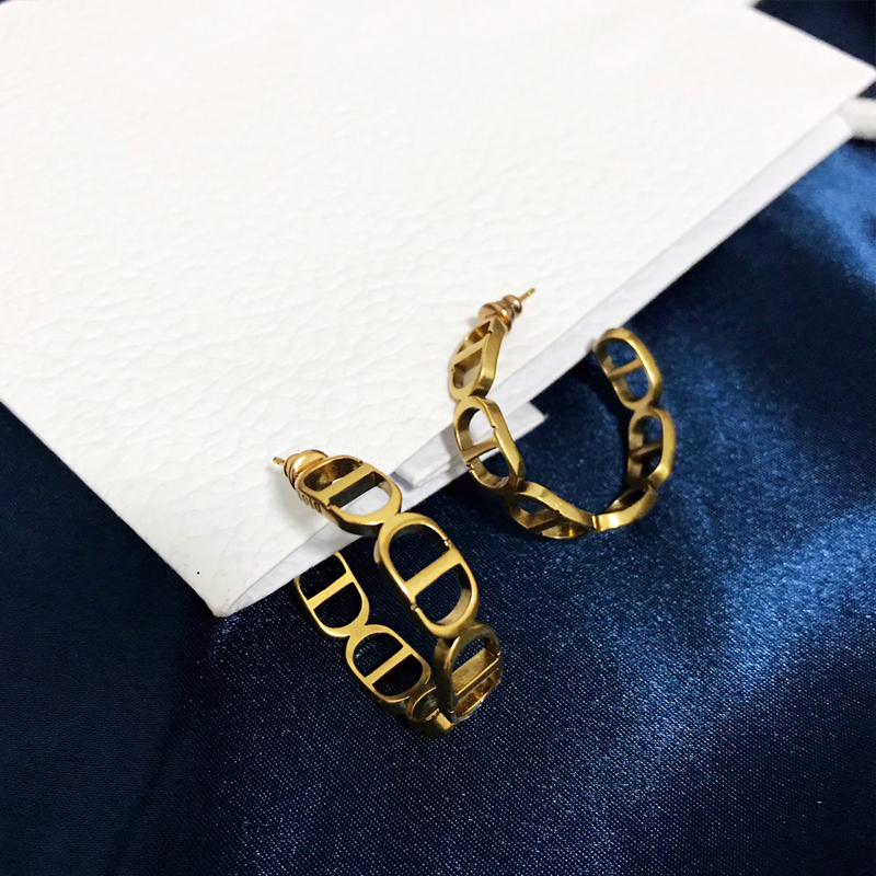 DI-E162 EARRING