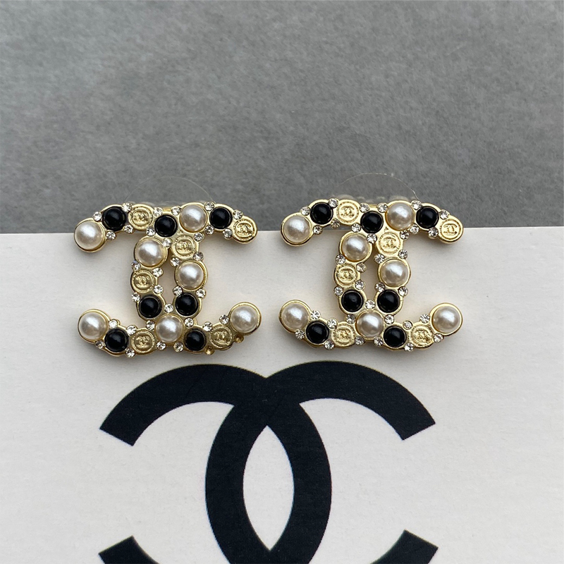 CH-E024 EARRING