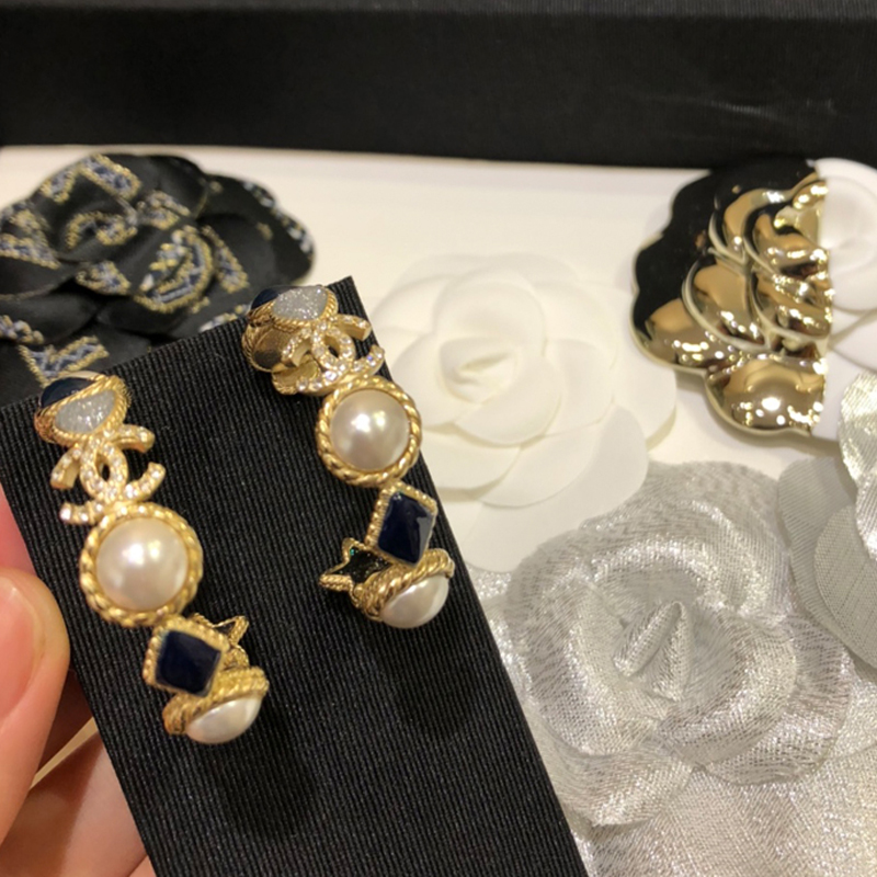 CH-E056 EARRING
