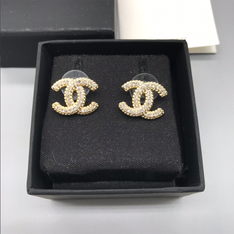 CH-E062 EARRING