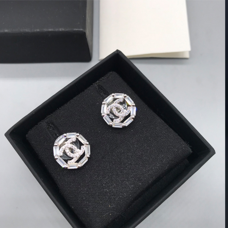 CH-E063 EARRING