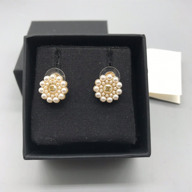 CH-E065 EARRING
