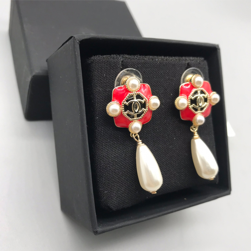 CH-E084 EARRING