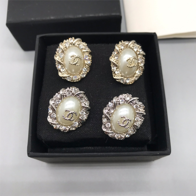 CH-E093 EARRING