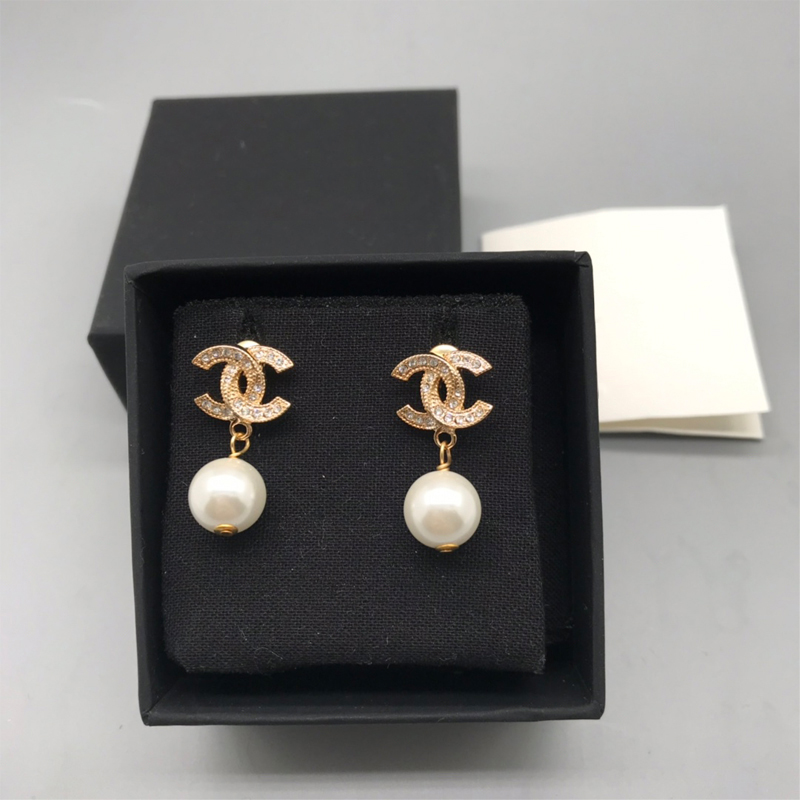 CH-E107 EARRING