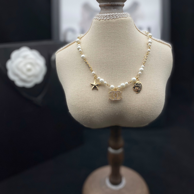 CH-N022 NECKLACE
