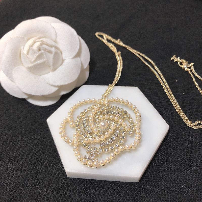 CH-N032 NECKLACE
