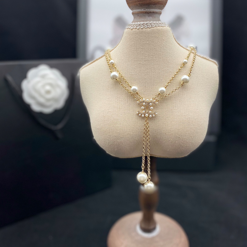 CH-N044 NECKLACE