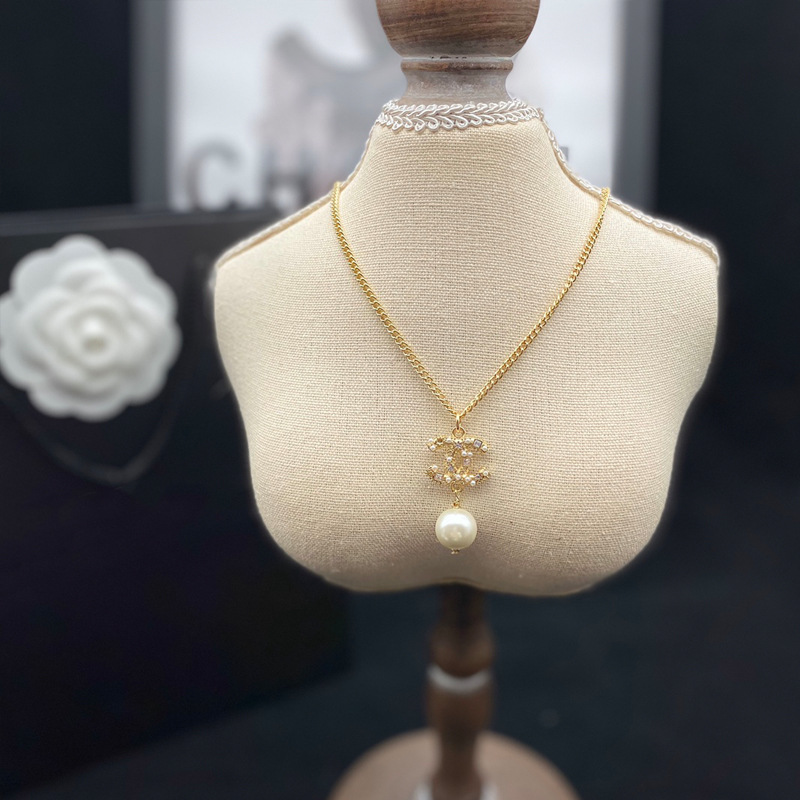 CH-N065 NECKLACE