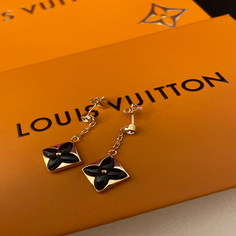 LV-E012 EARRING