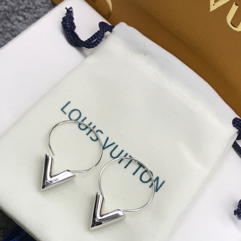 LV-E015 EARRING