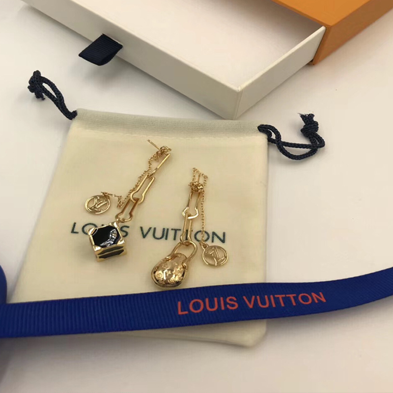 LV-E031 EARRING