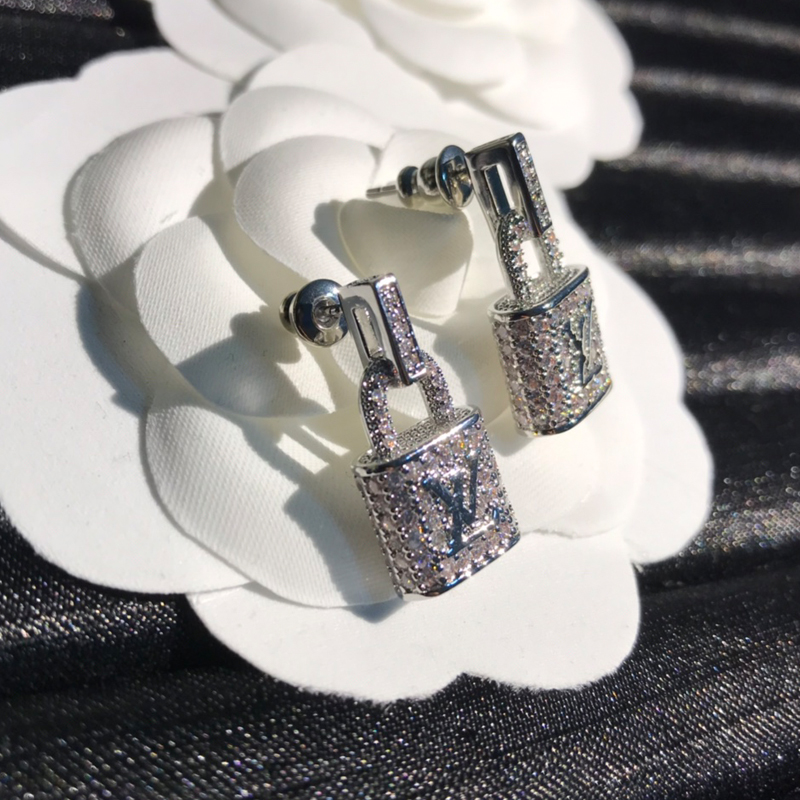 LV-E033 EARRING