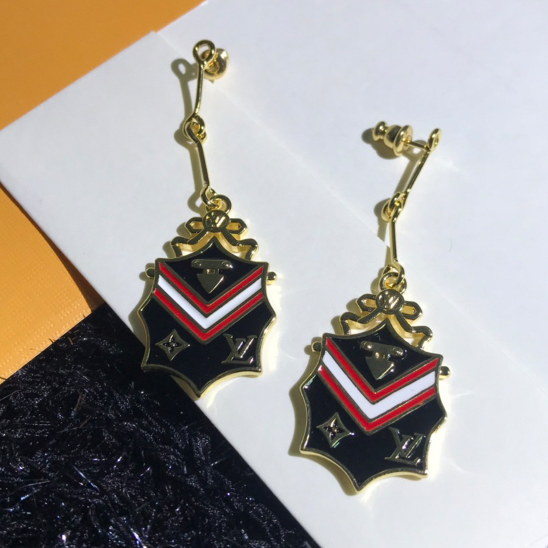 LV-E034 EARRING