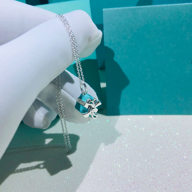TI- N020 NECKLACE