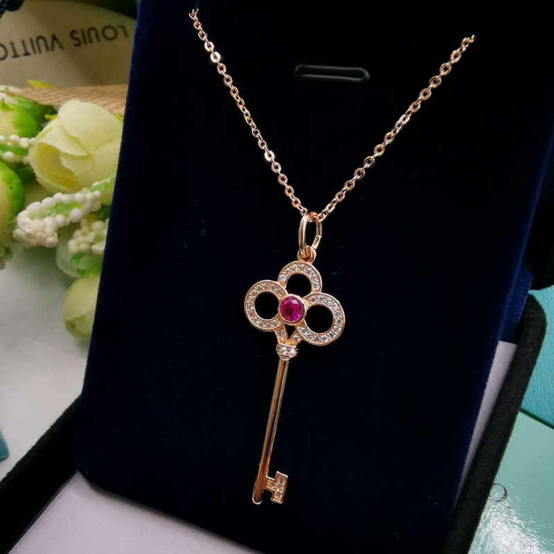 TI- N035 NECKLACE