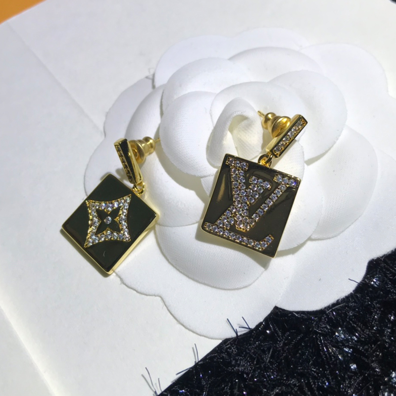 LV-E052 EARRING