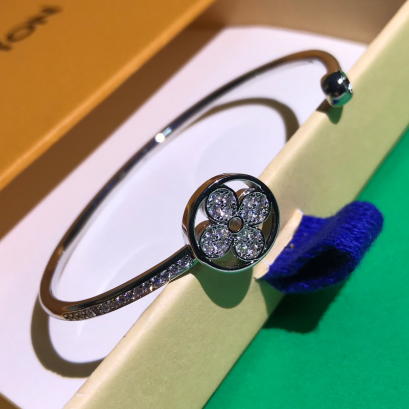 LV-B073 BRACELETS