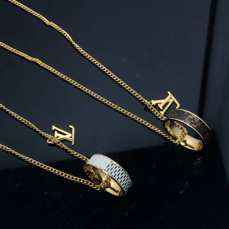 LV-N008 NECKLACE