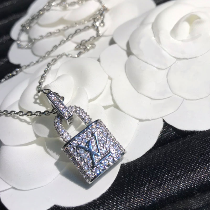 LV-N024 NECKLACE